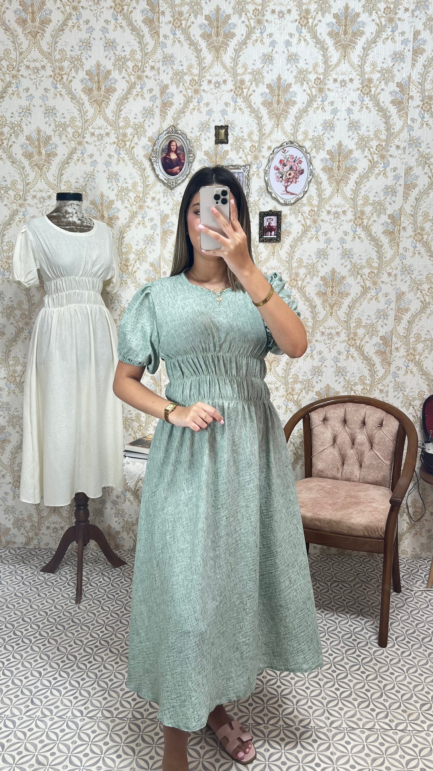 Robe Syren